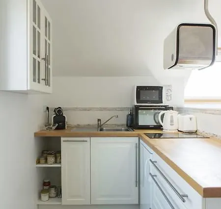 Alba Apartment *
